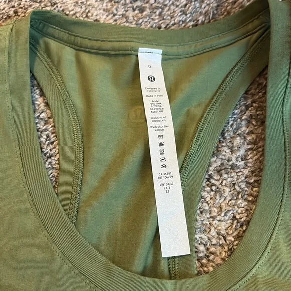 Lululemon Athletica Green Tank Top - Picture 2 of 3
